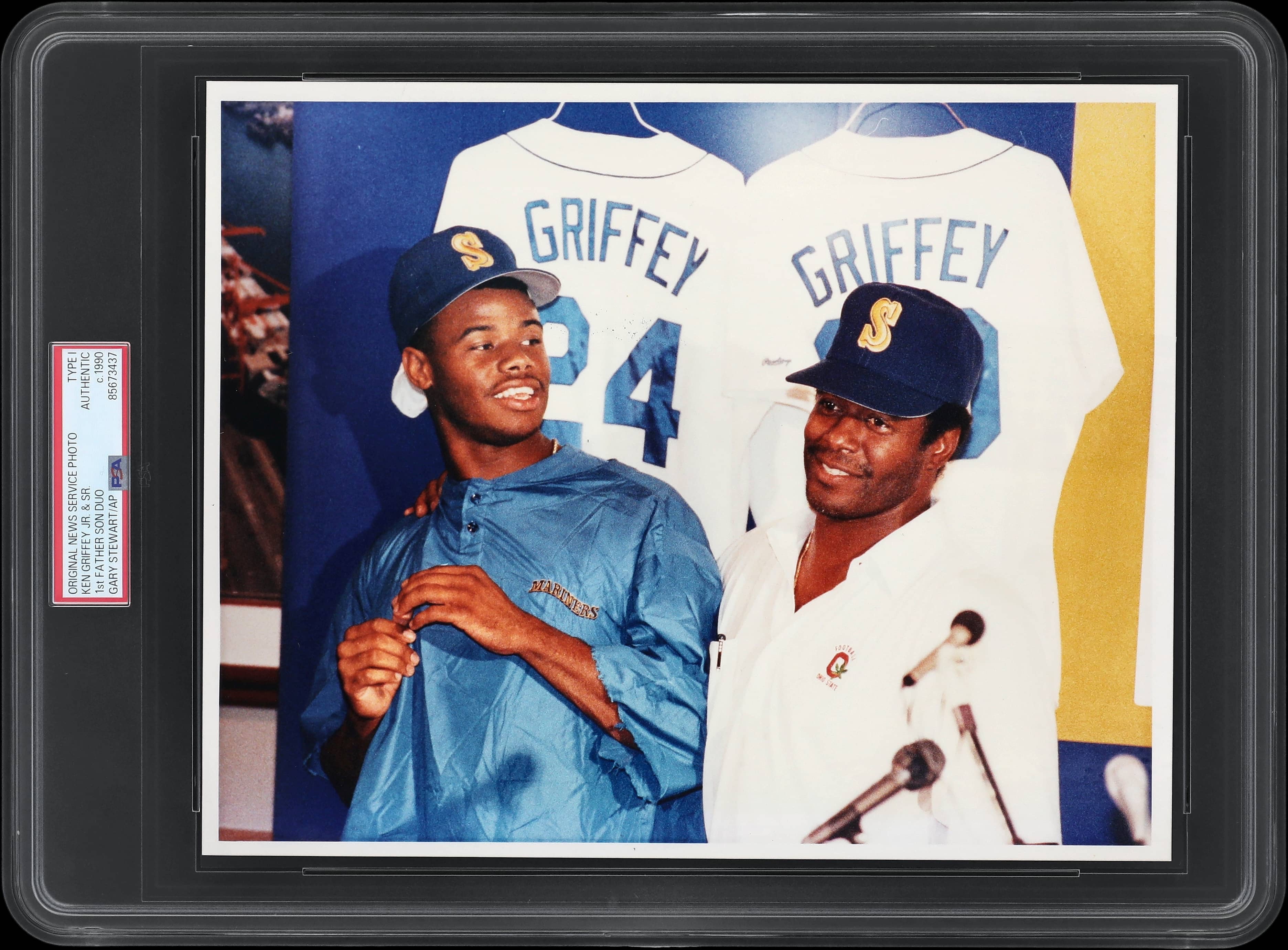 Ken Griffey Jr. & Sr. 1990 (Goldin)