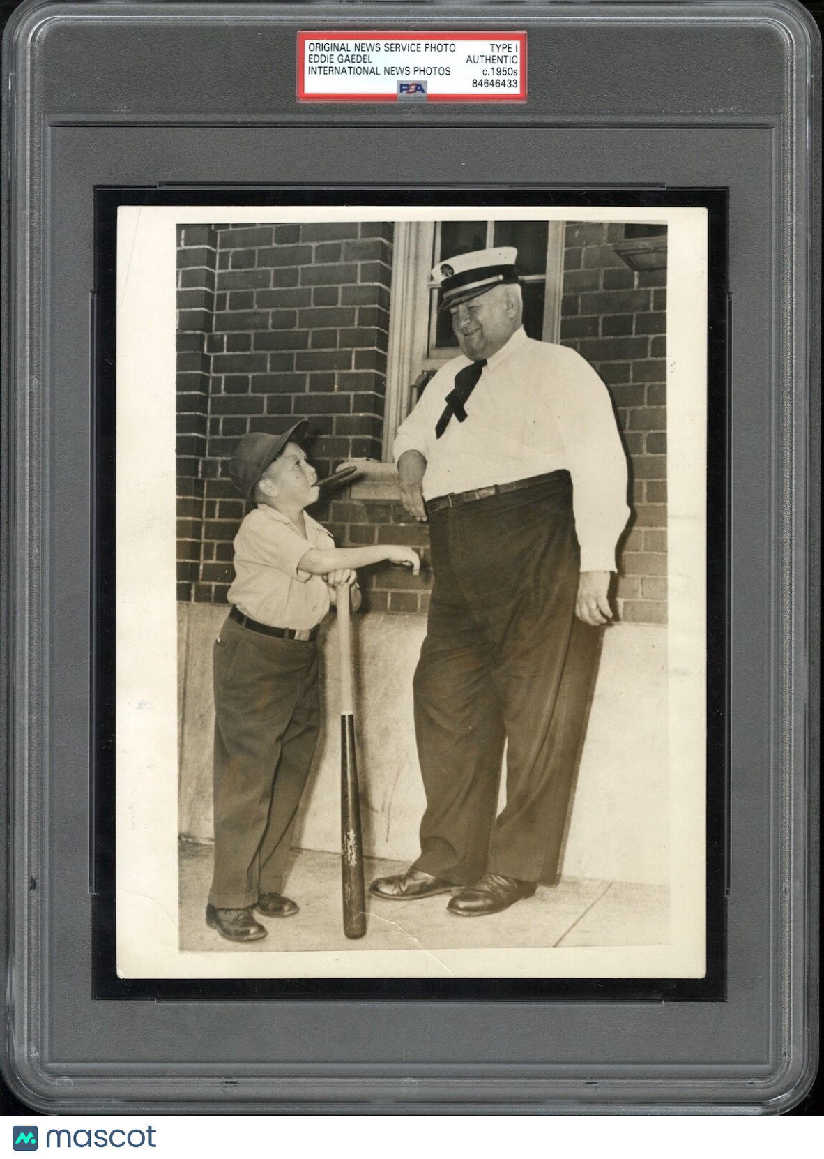 Eddie Gaedel 1951 St. Louis Browns Talks his Debut Type 1 Original Photo PSA/DNA