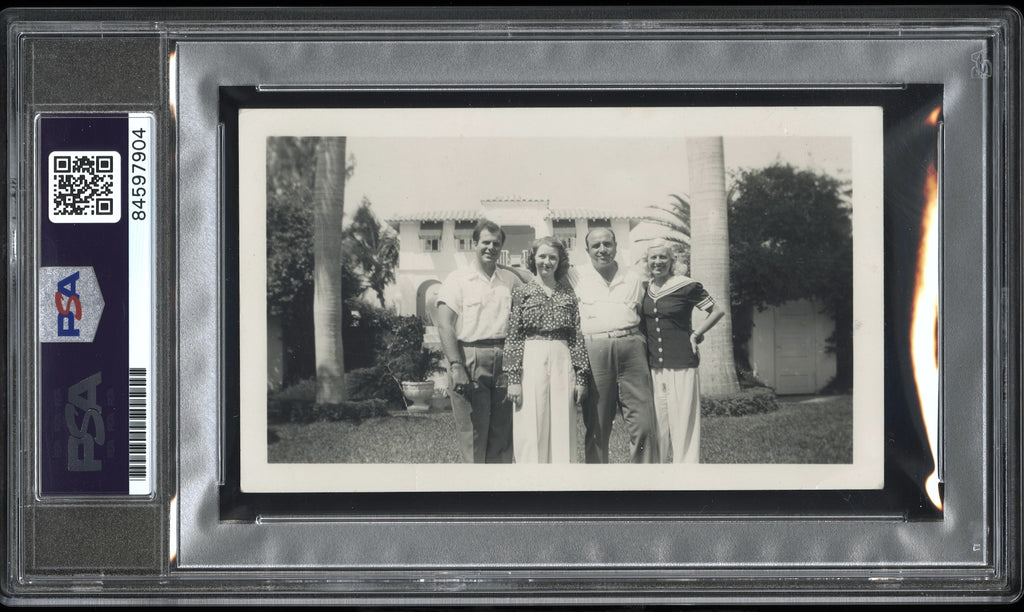 Al Capone 1929 Autographed Type 1 Original Photo PSA/DNA *Palm Island Mansion*