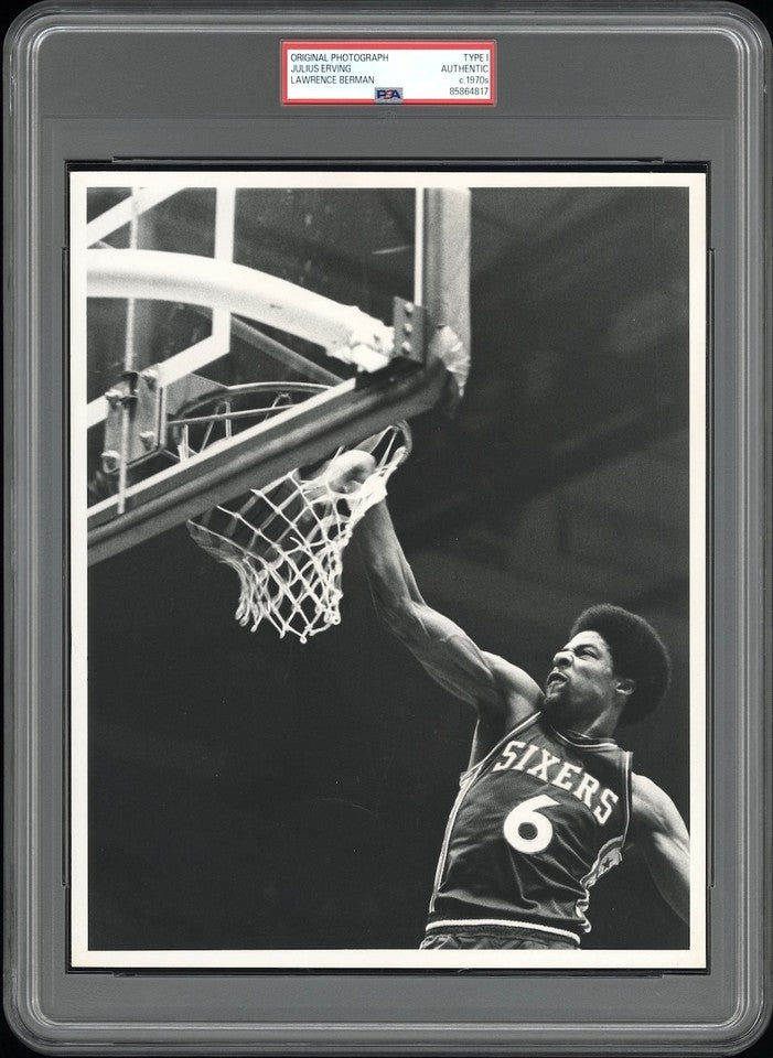 Julius Erving 1976 Philadelphia 76ers Type 1 Original Photo PSA/DNA *Dunking*