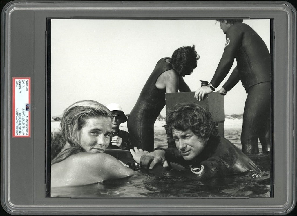 Share Steven Spielberg 1975 Jaws Movie Type 1 Original Photo PSA/DNA Crystal Clear!