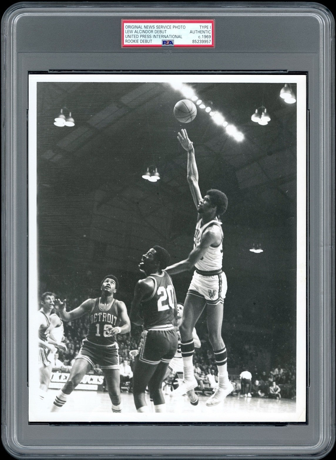 Lew Alcindor Rookie 1969 Type 1 Original Photo PSA/DNA **NBA DEBUT** POP 1