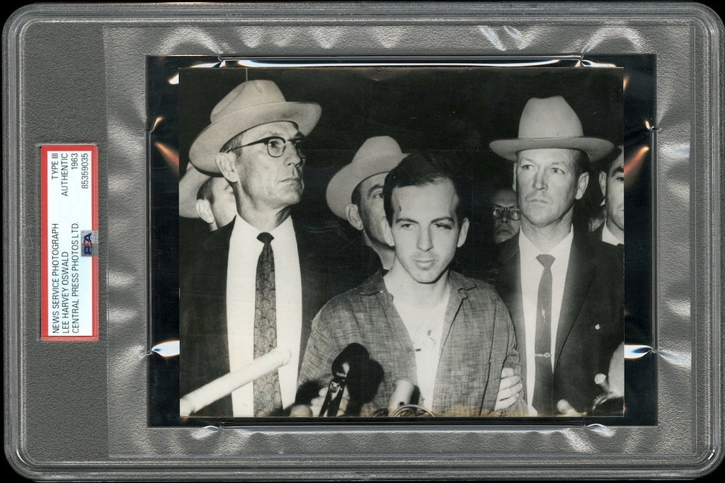 Lee Harvey Oswald 1963 JFK Assassin Type III Original Photo PSA/DNA RARE!