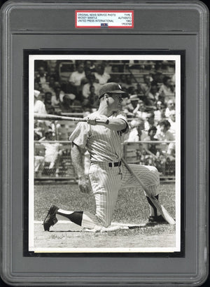 Mickey Mantle 1962 NY Yankees Type 1 Original Photo PSA/DNA *Crystal Clear!*