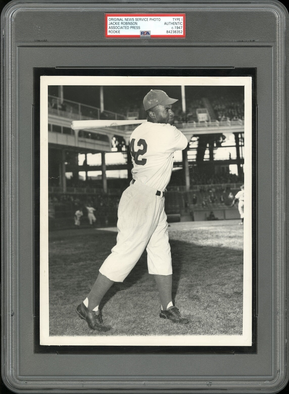 Jackie Robinson 1947 Rookie Type I Original Photo PSA/DNA *Pro Debut April 11th*
