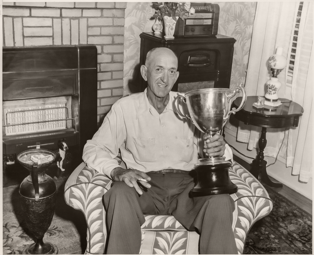 Shoeless Joe Jackson 1917 Type I Original Photo PSA/DNA Paul Thompson w/Trophies